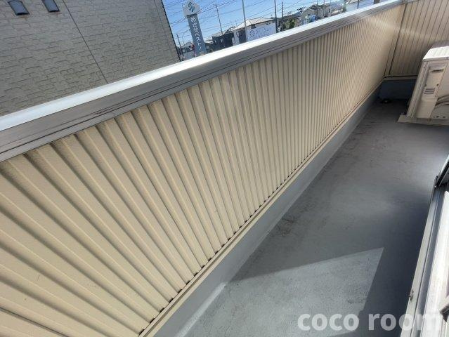 道悦アパートのバルコニー