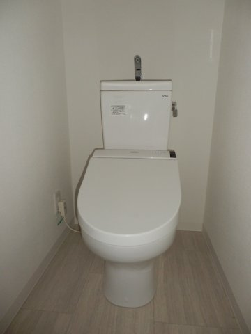 ユリカロゼ西新井のトイレ