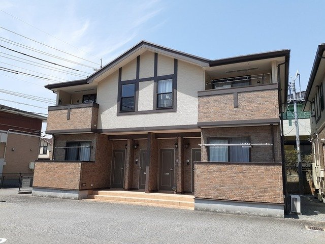 ティーズ・ウィンヒルⅢの外観