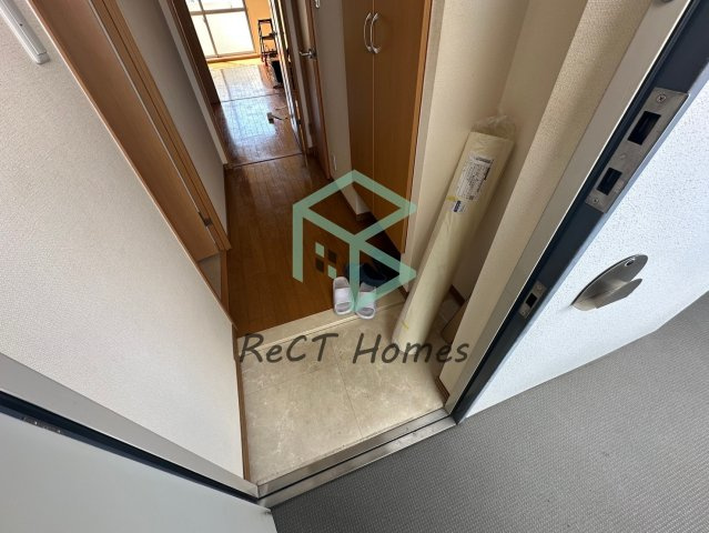 OA　FLAT西延末の玄関