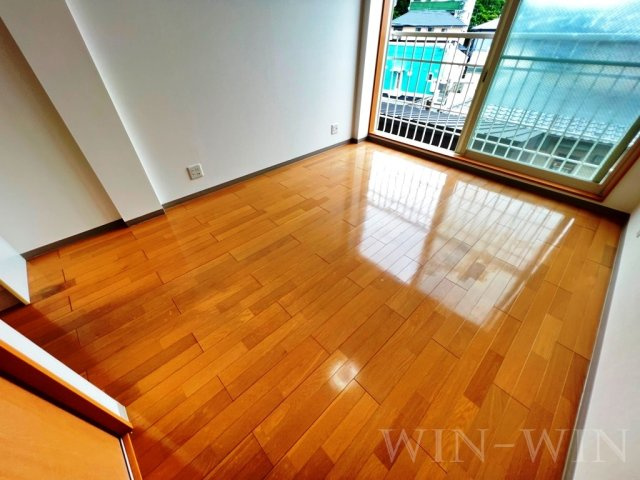 カーサフォルトゥーナの居間・リビング