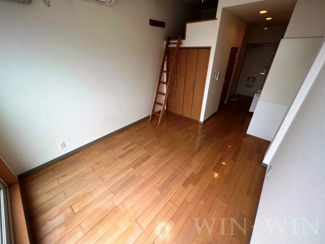 カーサフォルトゥーナの洋室