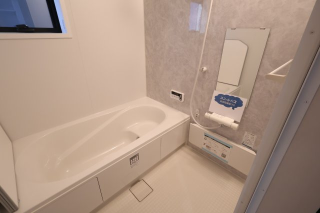 《仲介手数料無料》岩槻区大字南辻32新築一戸建てリーブルガーデンの浴室|撮影日 2025年10月27日 15:00 晴れ