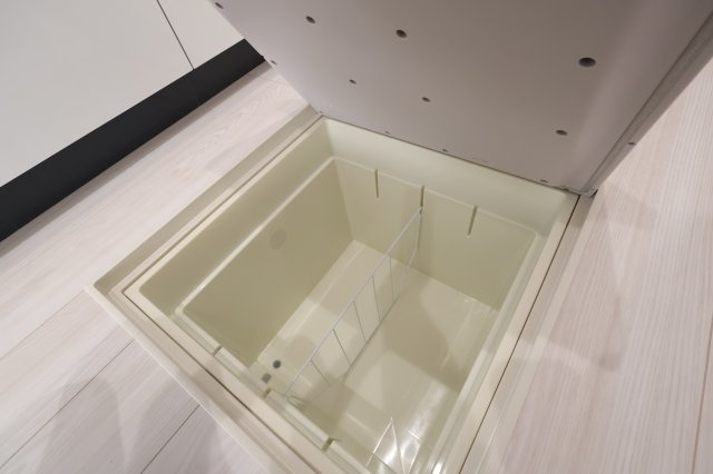 《仲介手数料無料》岩槻区大字南辻32新築一戸建てリーブルガーデンのキッチン|撮影日 2025年10月27日 15:00 晴れ