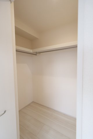 《仲介手数料無料》岩槻区大字南辻32新築一戸建てリーブルガーデンの収納|撮影日 2025年10月27日 15:00 晴れ