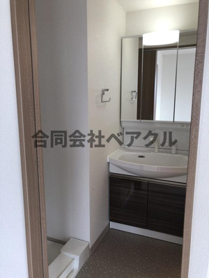 【洗面所】 | カサベルデ桂川 | スペースが確保できる洗面所です