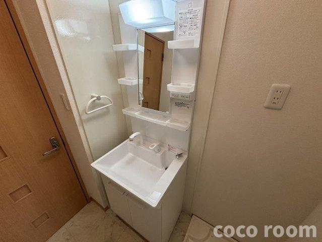 グランシャリオⅢの独立洗面台