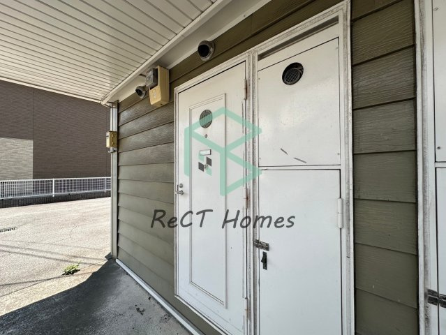 姫路市北条永良町の賃貸マンションの玄関