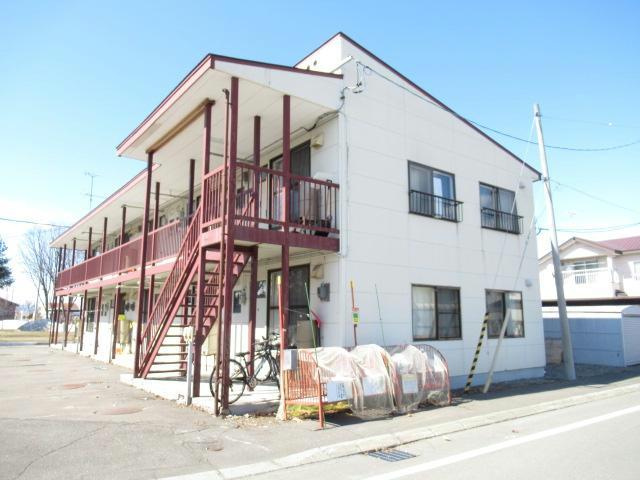 ひばりハイツの外観