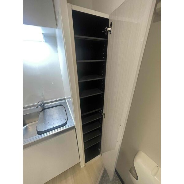 VILLETTA栄　名古屋市賃貸　仲介手数料無料の玄関