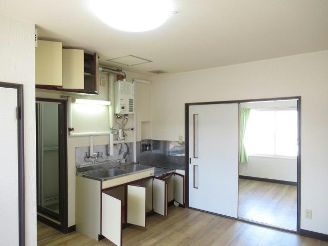 ひばりハイツの居間・リビング