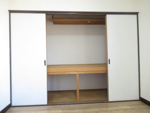 ひばりハイツの収納