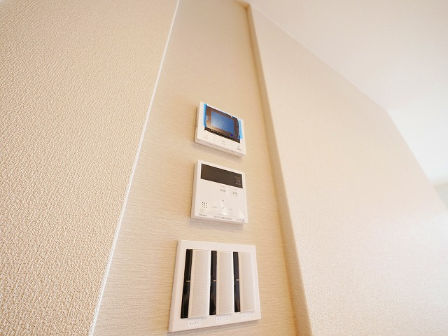 シャーメゾン　杉ケ町のセキュリティ|お顔が確認できるTVモニターホン完備