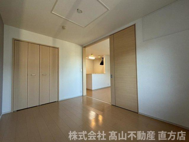 メゾン　フロージュⅡの洋室