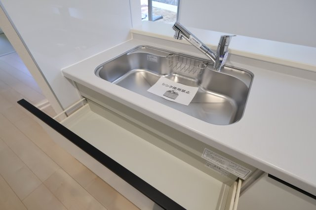《仲介手数料無料》岩槻区大字平林寺589新築一戸建てリーブルガーデンのキッチン