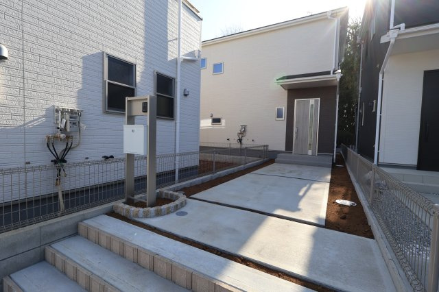 《仲介手数料無料》岩槻区大字平林寺589新築一戸建てリーブルガーデンの外観