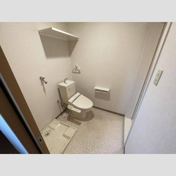 エルマノビルのトイレ