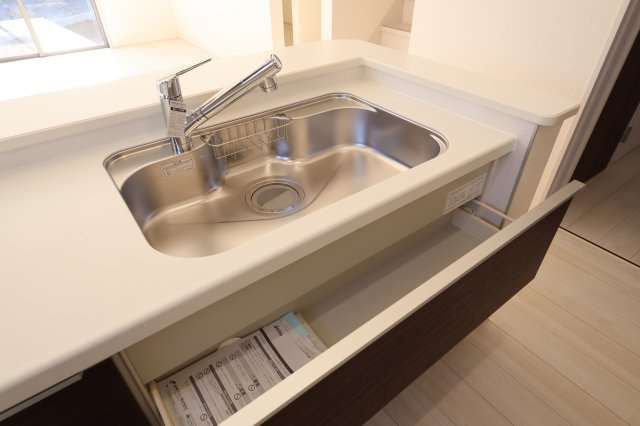 《仲介手数料無料》岩槻区大字平林寺589新築一戸建てリーブルガーデンのキッチン