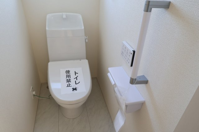 《仲介手数料無料》岩槻区大字平林寺589新築一戸建てリーブルガーデンのトイレ