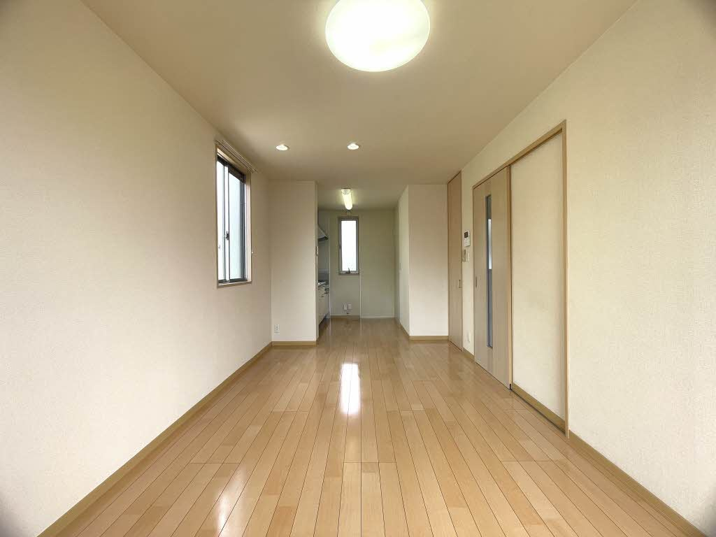 ルミエール高師Dの内装