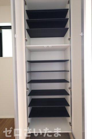 《仲介手数料無料》浦和区駒場１丁目26-12新築一戸建てケイアイスタイルの玄関|撮影日 2025年9月26日 13:30 晴れ