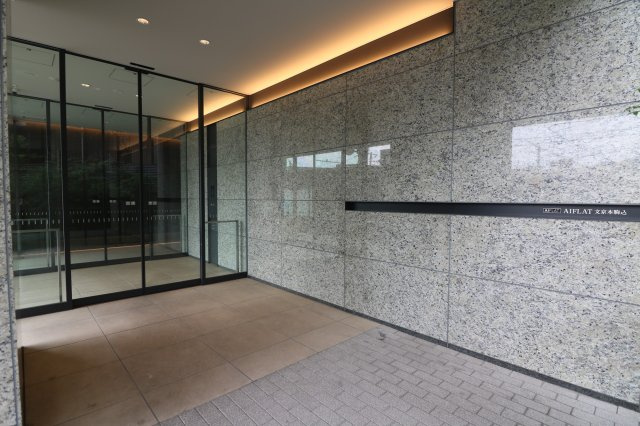 【エントランス】