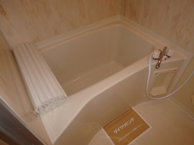 【浴室】 | コーポジュネスＢ