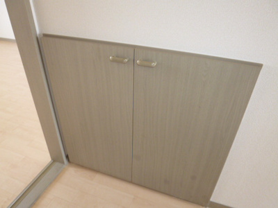 【玄関】 | コーポジュネスＢ | シューズボックス