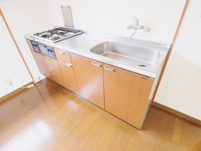 ヴィラージュ西本のキッチン