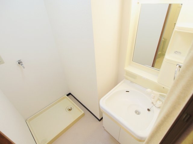 ヴィラージュ西本の洗面所