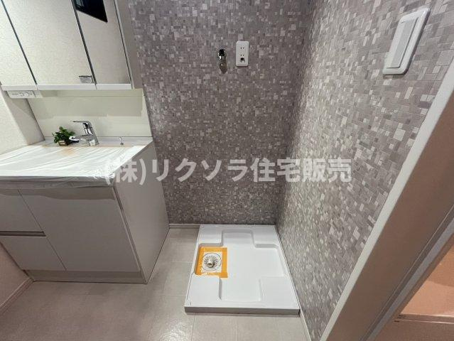 境橋町　中古一戸建てのランドリースペース|ドラム式も設置可能
■物件内覧・資金計画相談・住宅ローン相談、リフォーム相談、お問合せ受付中■
※当日・翌日のご内覧、ご相談はお電話でのお問合せがスムーズです！