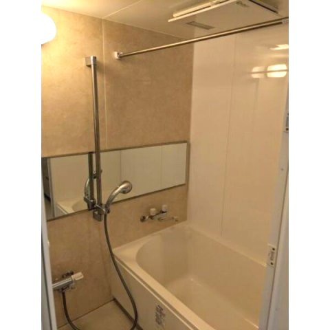 プロスパー江坂479の浴室