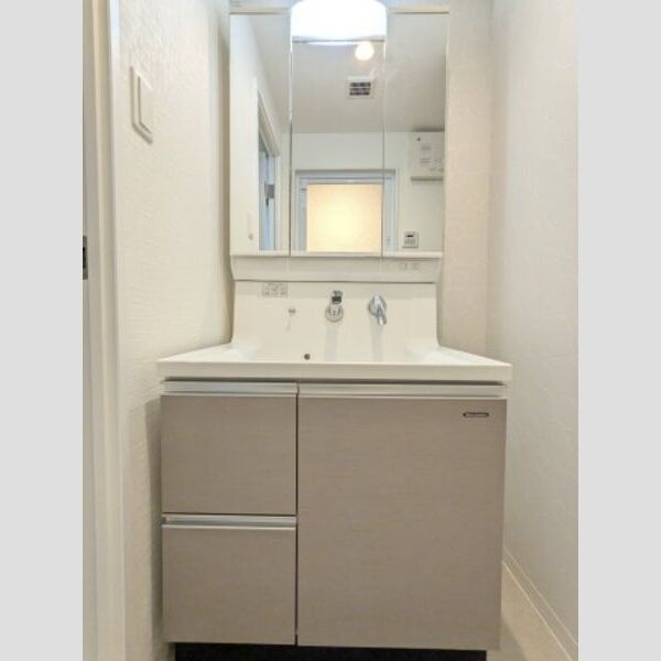 プロスパー江坂479の洗面所