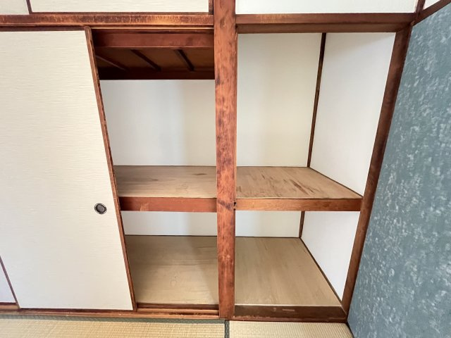 丈六借家の収納