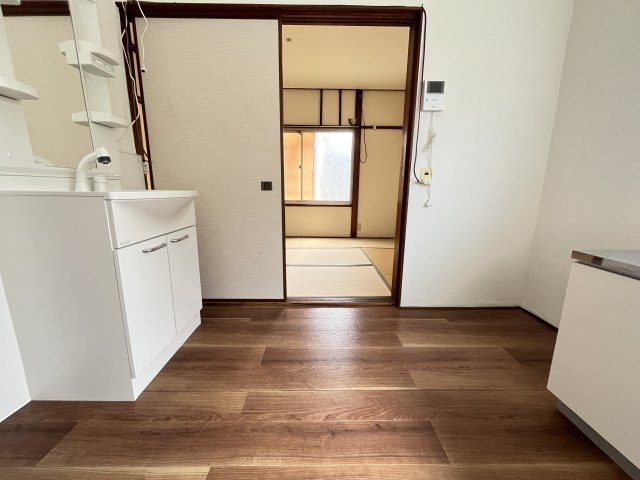 丈六借家の居間・リビング