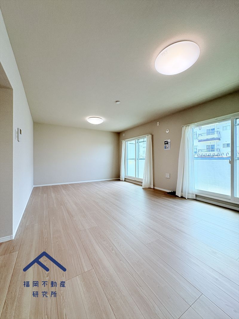 サンライフＡ棟の居間・リビング