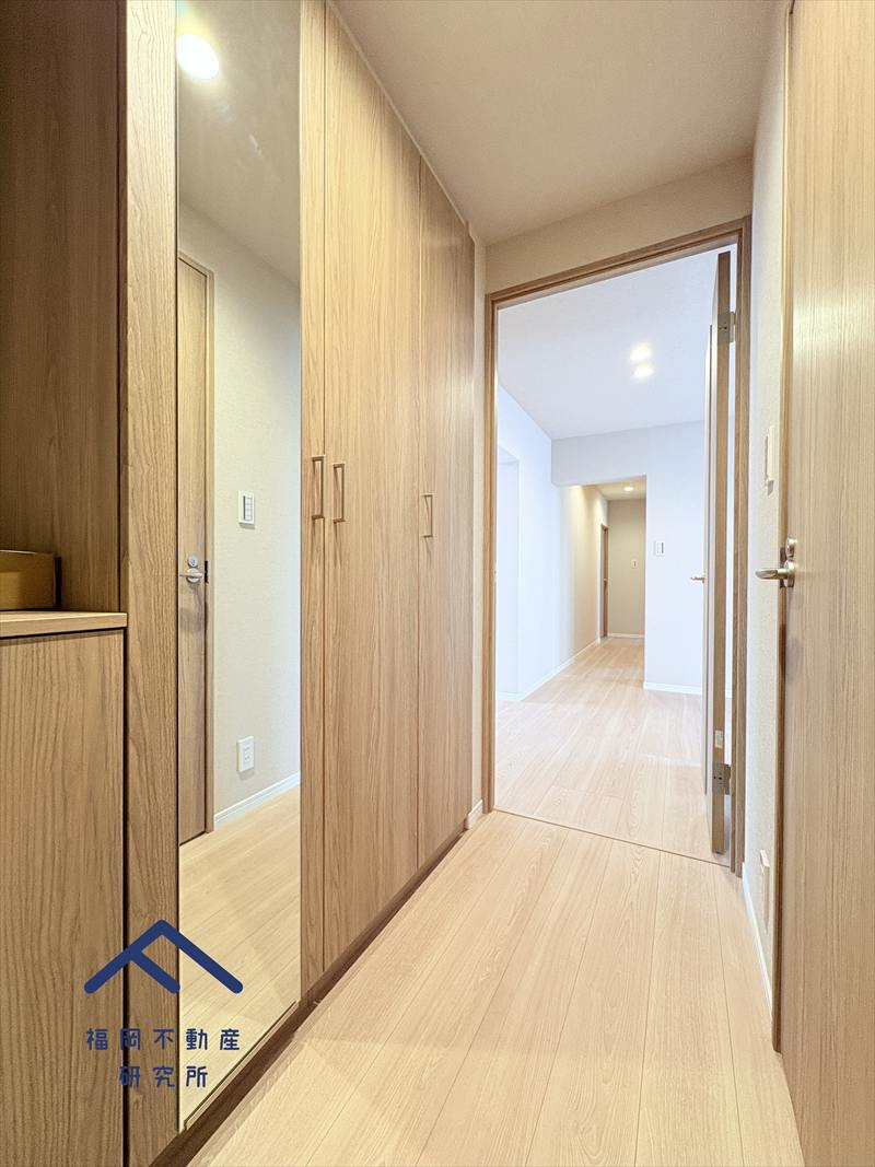 サンライフＡ棟の玄関