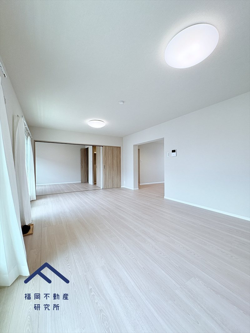 サンライフＡ棟の居間・リビング