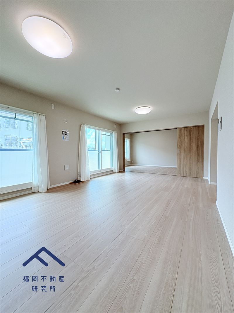 サンライフＡ棟の居間・リビング