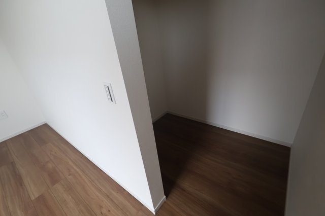 《仲介手数料無料》浦和区大原２丁目14-2(全1戸)新築一戸建てKEIAI GRACEの収納|撮影日 2025年10月6日 15:50 晴れ