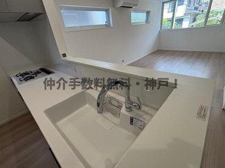 【キッチン】 | 神戸市西区学園東町7丁目　新築戸建2号地　仲介手数料無料！ | お料理しやすいキッチンです