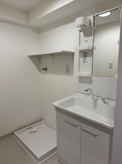 【独立洗面台】 | サンヴェール太秦