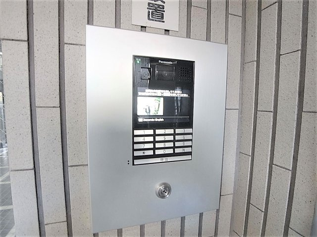 プリオーレ神戸山の手のセキュリティ|モニターフォン連動で顔が見えて安心のオートロック