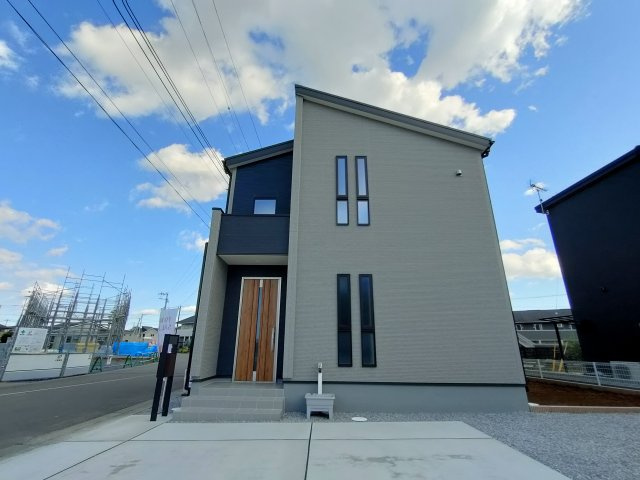 【Livele Garden】　小山市城西　第１　全1邸の外観|お庭でBBQや家庭菜園を楽しむことができます♪
2025年10月撮影