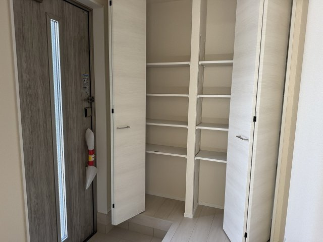 志摩新町　新築戸建の収納|玄関収納