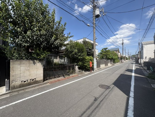 中野区鷺宮二丁目・借地権付き建物の前面道路含む現地写真