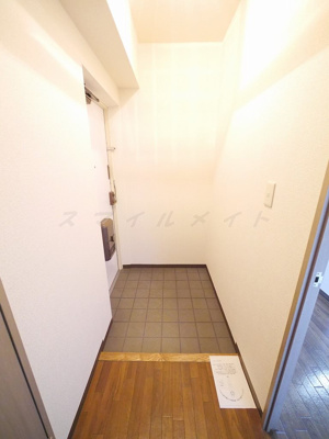 【玄関】 | アゼリア岡津