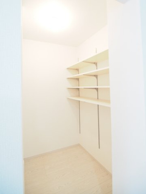 【収納】 | Erde　宮代３期　３号棟 | ★内覧予約で新米4kg★