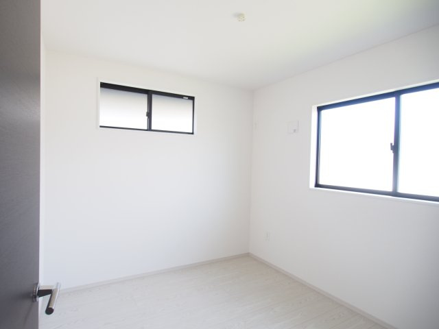 【洋室】 | Erde　宮代３期　３号棟 | ★内覧予約で新米4kg★