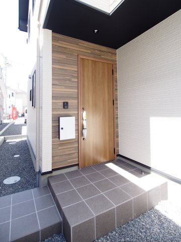 【玄関】 | Erde　宮代３期　３号棟 | ★内覧予約で新米4kg★